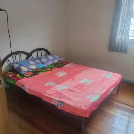 Mak Homestay Upstairs With 5 Bedrooms Kundasang Luaran gambar