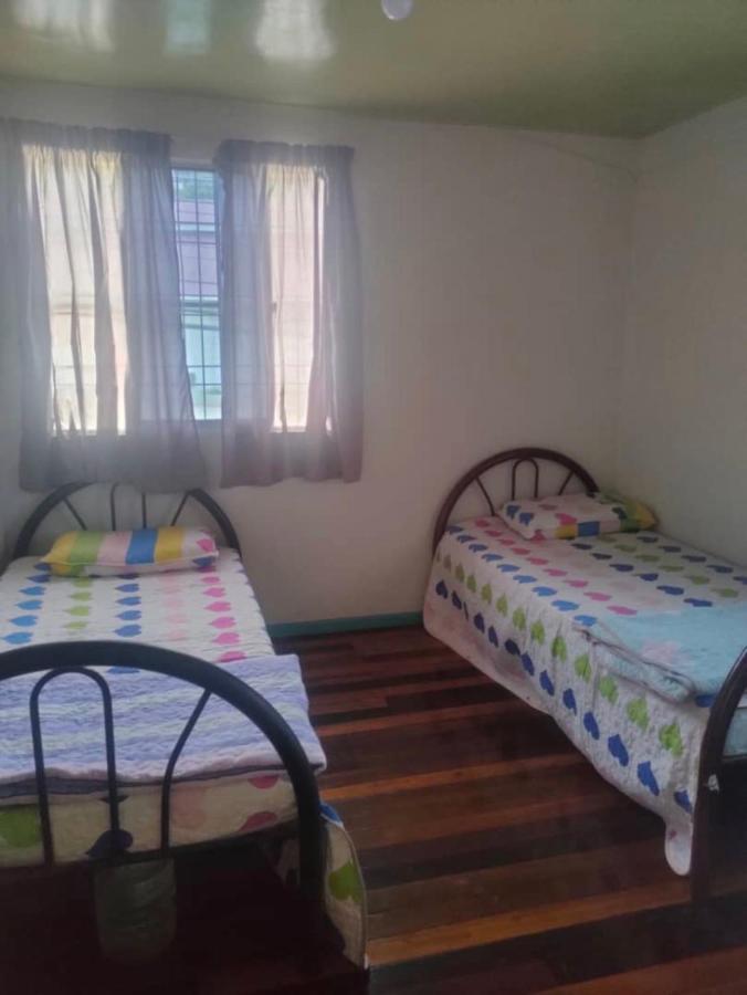 Holiday home Mak Upstairs With 5 Bedrooms