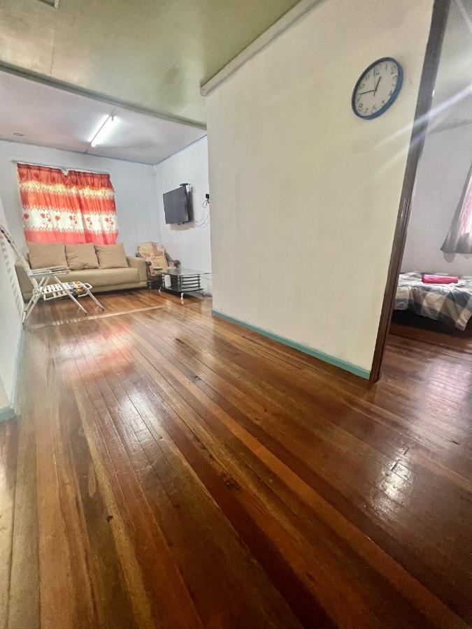 Holiday home Mak Upstairs With 5 Bedrooms Kundasang
