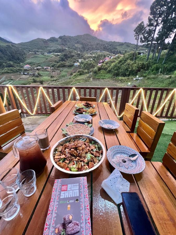 Holiday home Mak Upstairs With 5 Bedrooms Kundasang